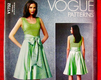 Vogue Sewing Pattern V1732 Flared Pleated Skirt, Classic Fashion, Short, Midi, Hi Lo Hem, Sizes 14 16 18 20 22, Special Occasion Prom, UNCUT