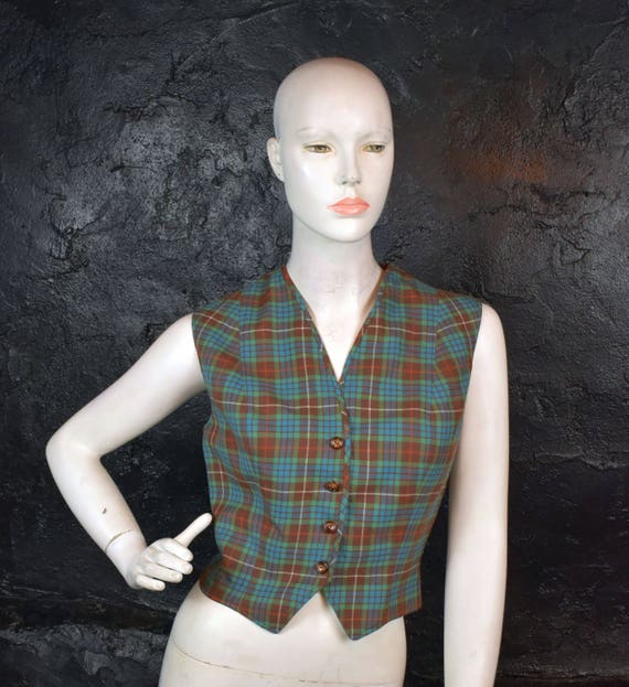 REDUCED Women's Worsted Wool Plaid Vest - Vintage