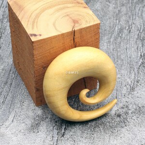 A Pair of Jackfruit Wood Spiral Hanger Plug