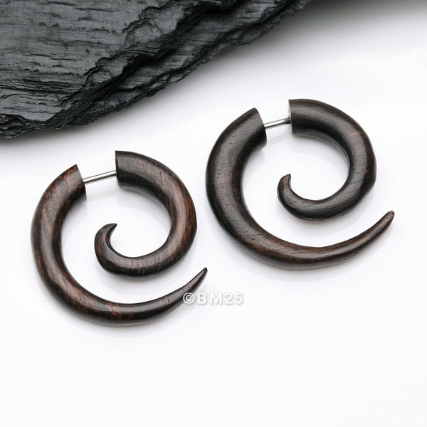 A Pair of Arang Wood Fake Spiral Hanger Earring