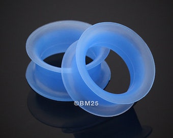 A Pair of Ultra Thin Flexible Silicone Ear Skin Double Flared Tunnel Plug-Blue