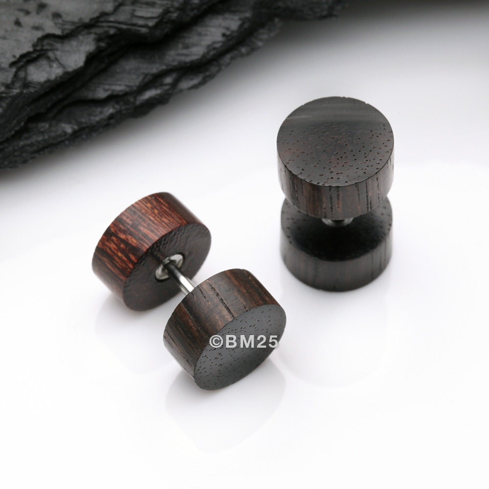 Fake diamond plugs top
