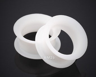A Pair Of Ultra Thin Flexible Silicone Ear Skin Double Flared Tunnel Plug - White