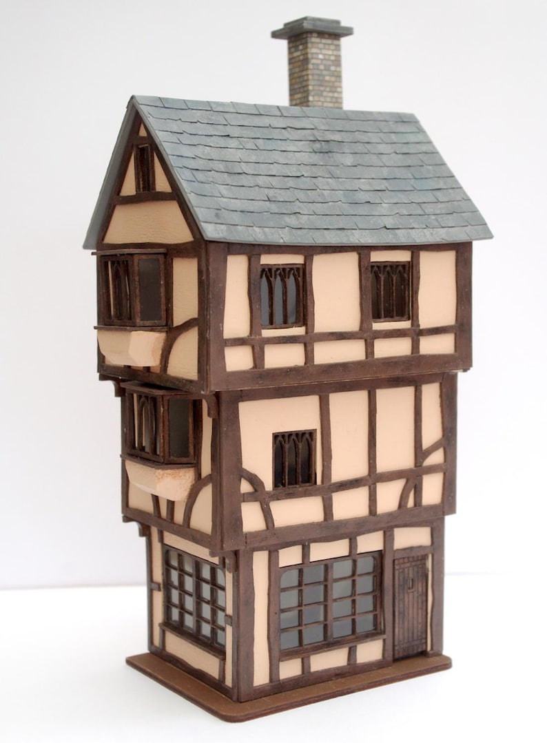 TOWNHOUSE OR FAIRY HOUSE DOLLHOUSE MINIATURE KITCHEN TABLE KIT 1:48 SCALE