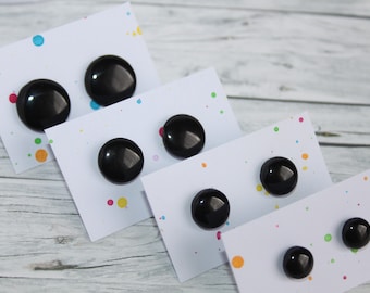 Zwarte oorstekers, zwarte oorstekers, zwarte oorstekers, kleine zwarte oorstekers, minimalistische zwarte oorstekers, oorstekers voor mannen