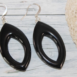 Black earrings, black dangle earrings, black drop earrings,black statement earrings, black minimalist earrings,black long earrings