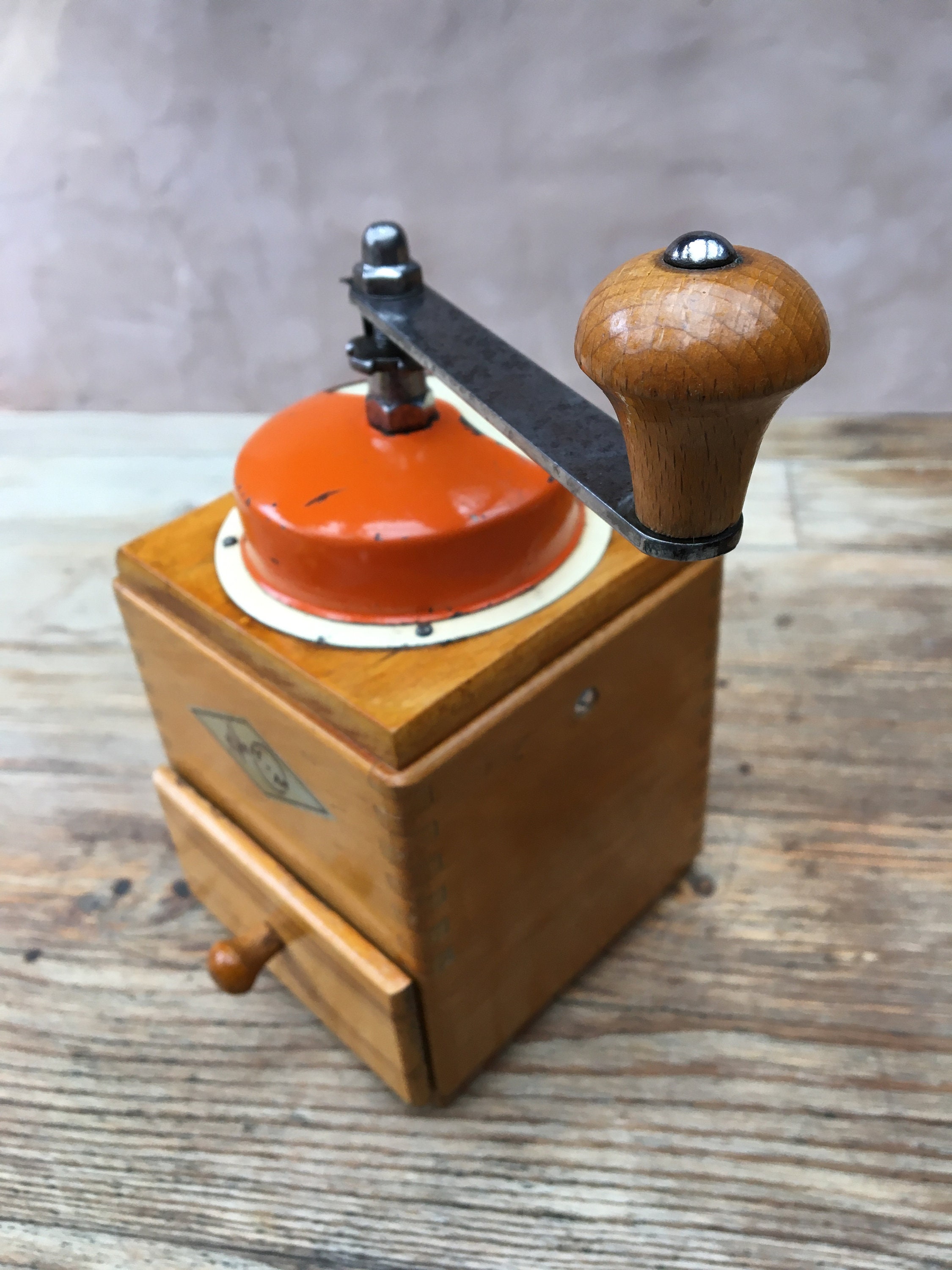 KyM 369 1930s vintage German manual conical burr coffee grinder コーヒー