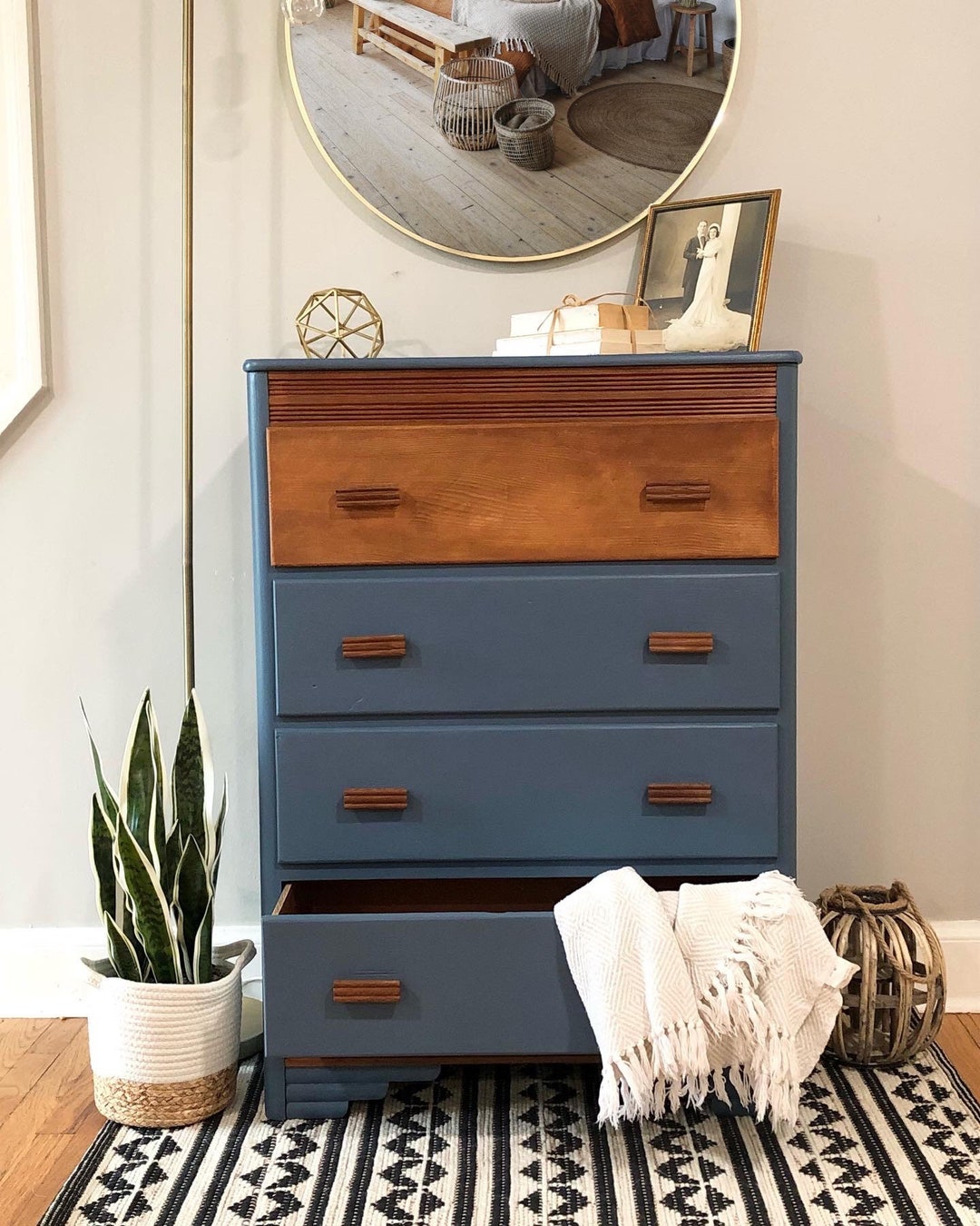 SOLD: Slate Blue MCM Midcentury Modern Dresser Chest of Drawers - Etsy Hong Kong SOLD: Slate Blue MCM Midcentury Modern Dresser Chest of Drawers - Etsy Hong Kong