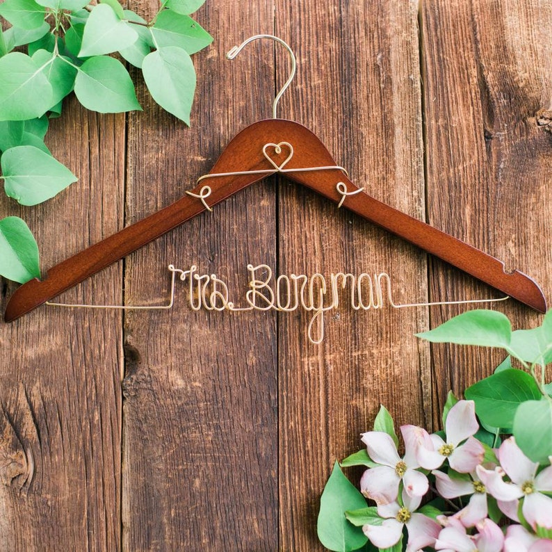 Mrs Hanger Bridal Hanger Personalized Hanger Gifts for Her Wedding Hanger Bride Hanger Wedding Dress Hanger Gift Bridesmaid Hanger