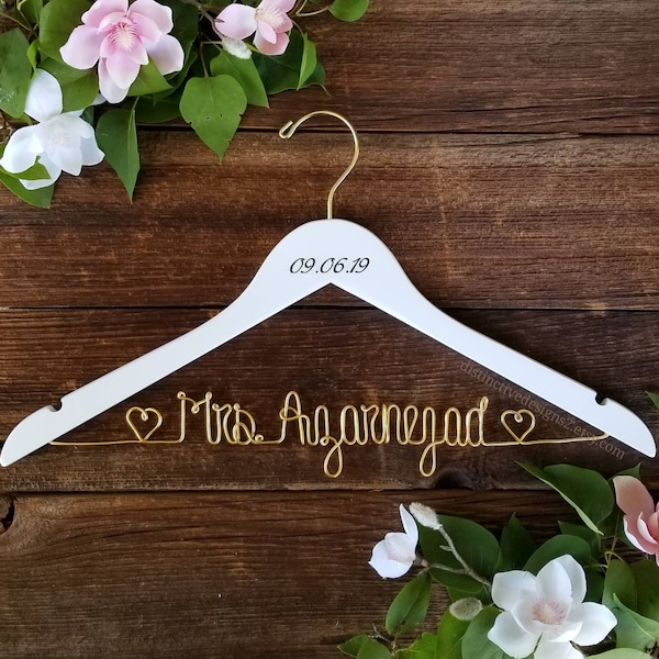 Bride Hanger, Wedding Dress Hanger, Personalized Custom Hanger, Engraved hanger