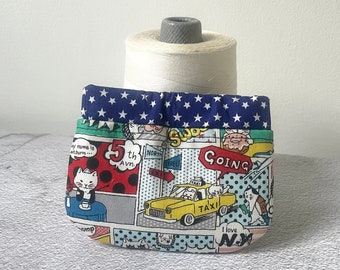 Comic style funny cats in New York Cotton Metal Flex Frame Purse//Small Change Purse//Card Holder//Gift for her