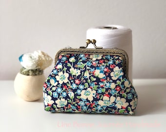Handmade Liberty of London Coin Purse • Vintage Floral Kiss Lock Pouch - Retro Bronze Metal Frame Wallet • handcrafted unique gift