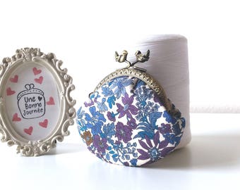 Liberty of London floral Emily Vintage Frame Purse • Retro Love Birds Kiss Lock Coin Pouch