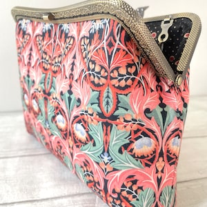 Liberty London Floral Art Deco Vintage Frame Clutch | Handcrafted Kiss Lock Purse image 5
