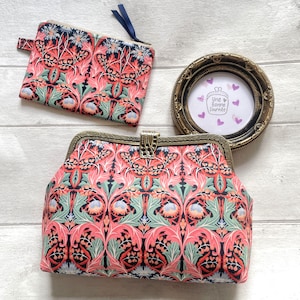 Liberty London Floral Art Deco Vintage Frame Clutch | Handcrafted Kiss Lock Purse image 9