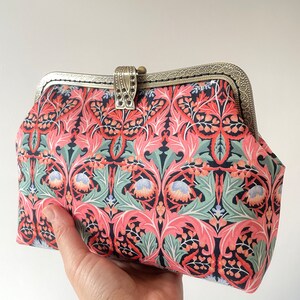 Liberty London Floral Art Deco Vintage Frame Clutch | Handcrafted Kiss Lock Purse image 8