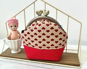 Sweet Red Heart Full of Love Cotton Handstitched Vintage Metal Frame Coin Purse//Hearts Purse//Gift for her