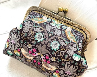 Liberty of London Strawberry Thief Brown Vintage Frame Coin Purse//Rétro Style wallet//Gift for her