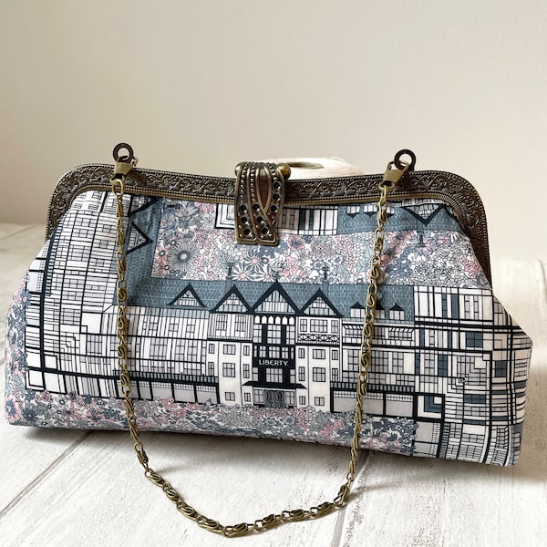 Liberty of London  Tudor Belle Pastel Handstitched Vintage Metal Frame Purse//Handbag Clutch//Gift for her