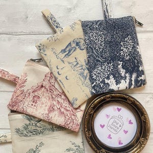 Monedero pastoral Toile de Jouy // Estuche con cremallera // Tarjetero // Estuche práctico
