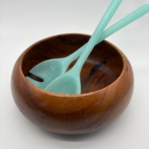 Wooden salad bowl, vintage serving dish, teak 1970s