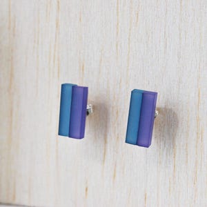 Boucles d’oreilles bicolores en Plexiglas – rectangles colorés uniques