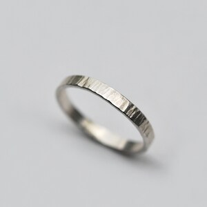 Minimalist silver hammered wedding ring image 3