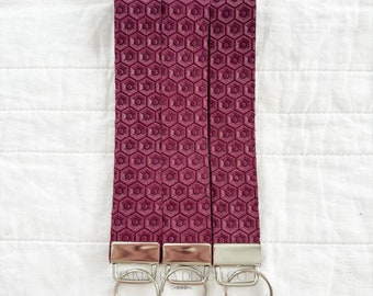 Burgundy Honeycomb Textured Key Fob