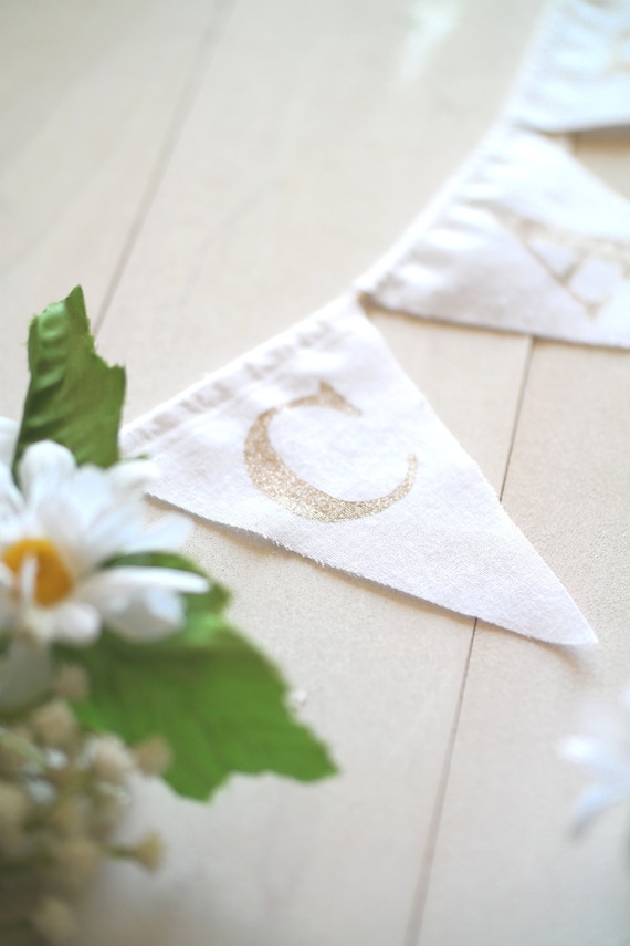 Wedding Cards Box Fabric Banner, White Greeting Cards Garland, Gold Letters Cards Sign
