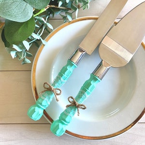 Cake Serving Set, Wedding or Birthday Cake and Knife Server Gift Set