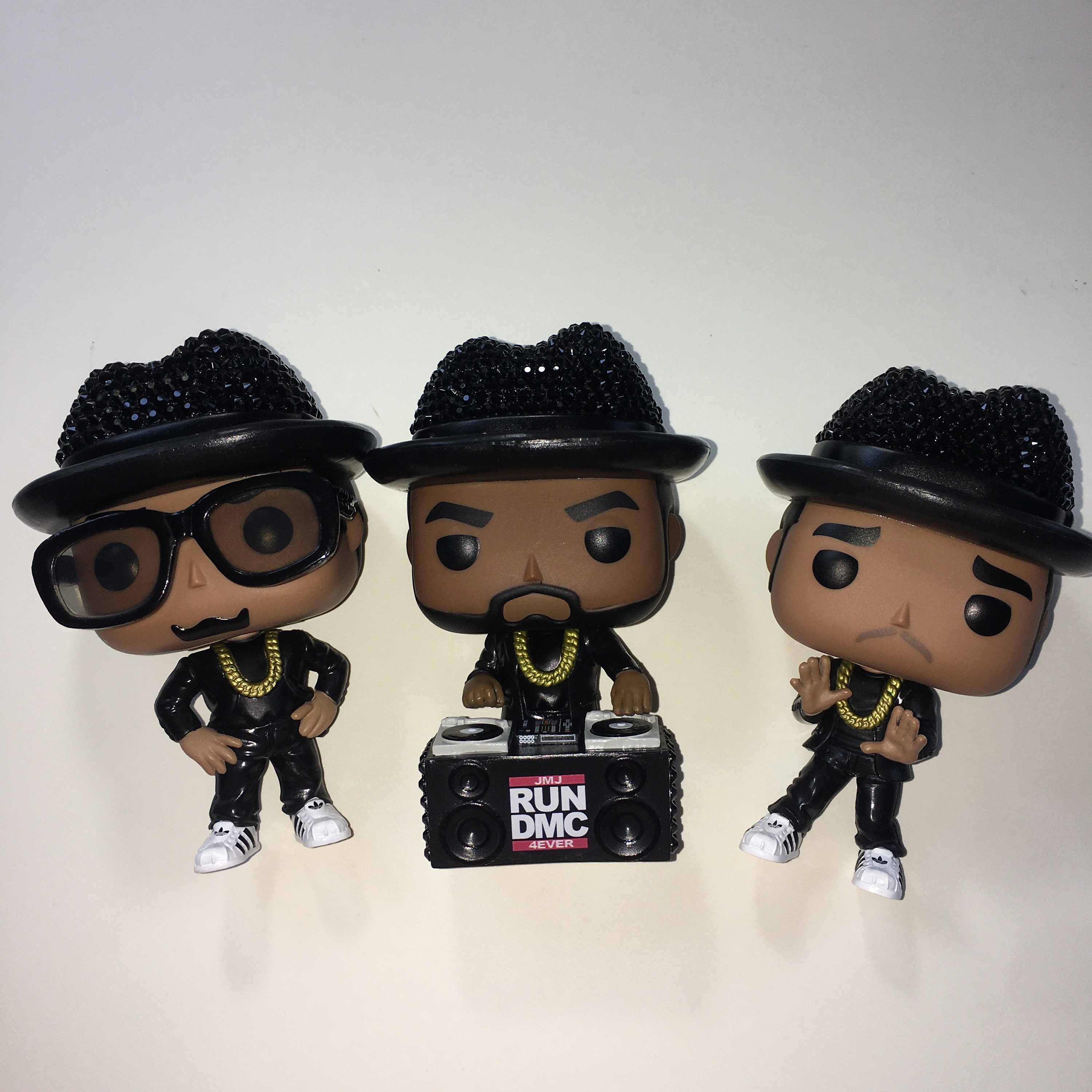 FUNKO pop 激レア RUN DMC 初期生産 ファンコ ポップ Amazon.com: Funko Pop! Rocks: Run-DMC - DMC Vinyl Figure