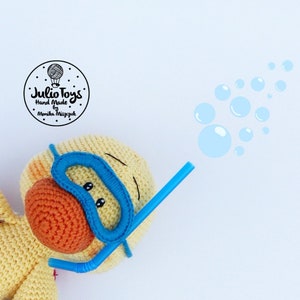 Duck diver - crochet pattern