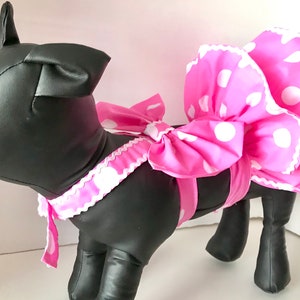 Completo estivo per cani in due pezzi rosa a pois