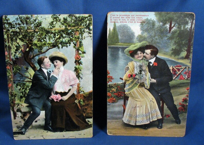 Vintage Valentines Postcards Set of Two 1910 Handcolored Photos afbeelding 1