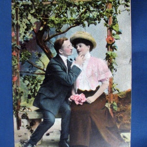 Vintage Valentines Postcards Set of Two 1910 Handcolored Photos afbeelding 2