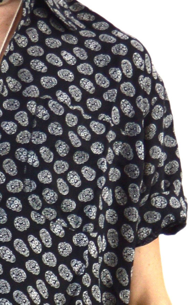 Psychedelic shirt Psy festival shirt Mens patterned shirt Hippie clothes Cool summer shirt Aesthetic clothing Burning man costumes