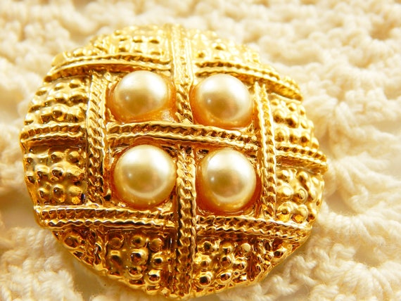 Faux Pearl Round Shoe Clips or Scarf Clip Set of … - image 2