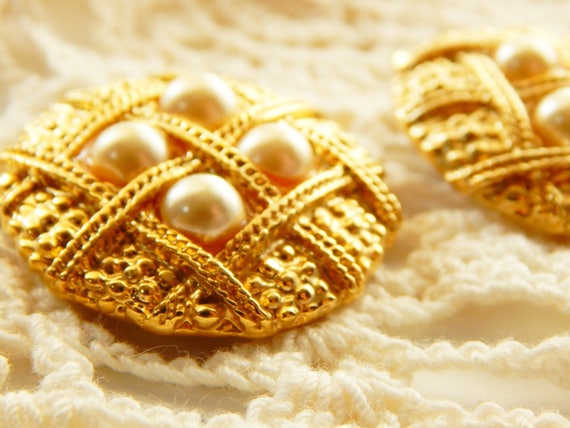 Faux Pearl Round Shoe Clips or Scarf Clip Set of … - image 3