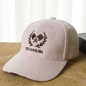 Custom hoed mannen en vrouwen caps corduroy baseballcap winter corduroy warme muts hoge kwaliteit soft top duck tong pet geschenken ontwerp 24093001