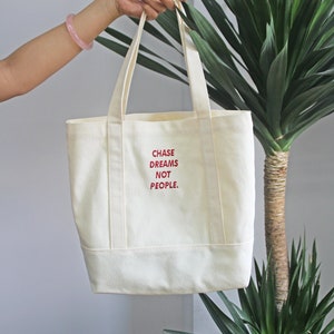 Personalisierte Namen Tragetaschen Bestickte Tragetasche Brautjungfer Geschenk Strandtasche Monogramm Tasche Canvas Tragetasche Brautjungfer Tasche 24070203