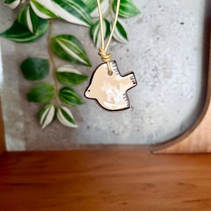 Collar de pájaro de cerámica - cerámica ilustrada hecha a mano - regalo para ella