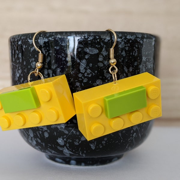 Zweifarbige LEGO Ohrringe