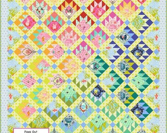 Tula Pink- Besties- Paws Out Quilt Kit- OCTOBER 2023 Delivery