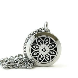 Petite Silver Diffuser Pendant-Stainless Steel-Diffuser Pendent-Essential Oil Diffuser Locket-Aromatherapy Necklace