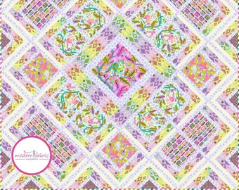 PRE-Order Tula Pink- Tabby Road Deja Vu- Cotton Candy Quilt Kit- July 2024 Delivery