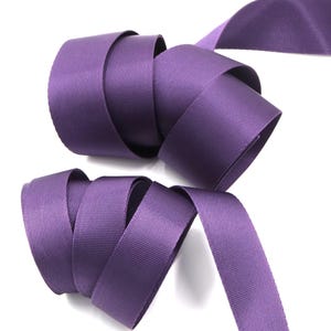 Sangle en nylon violet de 25 mm (1 po.) ou 38 mm (1,5 po.) de largeur - cerclage par mètre.