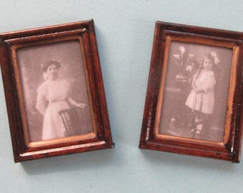 Forniture Per Case Delle Bambole, Set Di 2 Cornici Dorate Per Miniature, Dipinti In Scala 1:12 - F054 - Italia - Foto 4