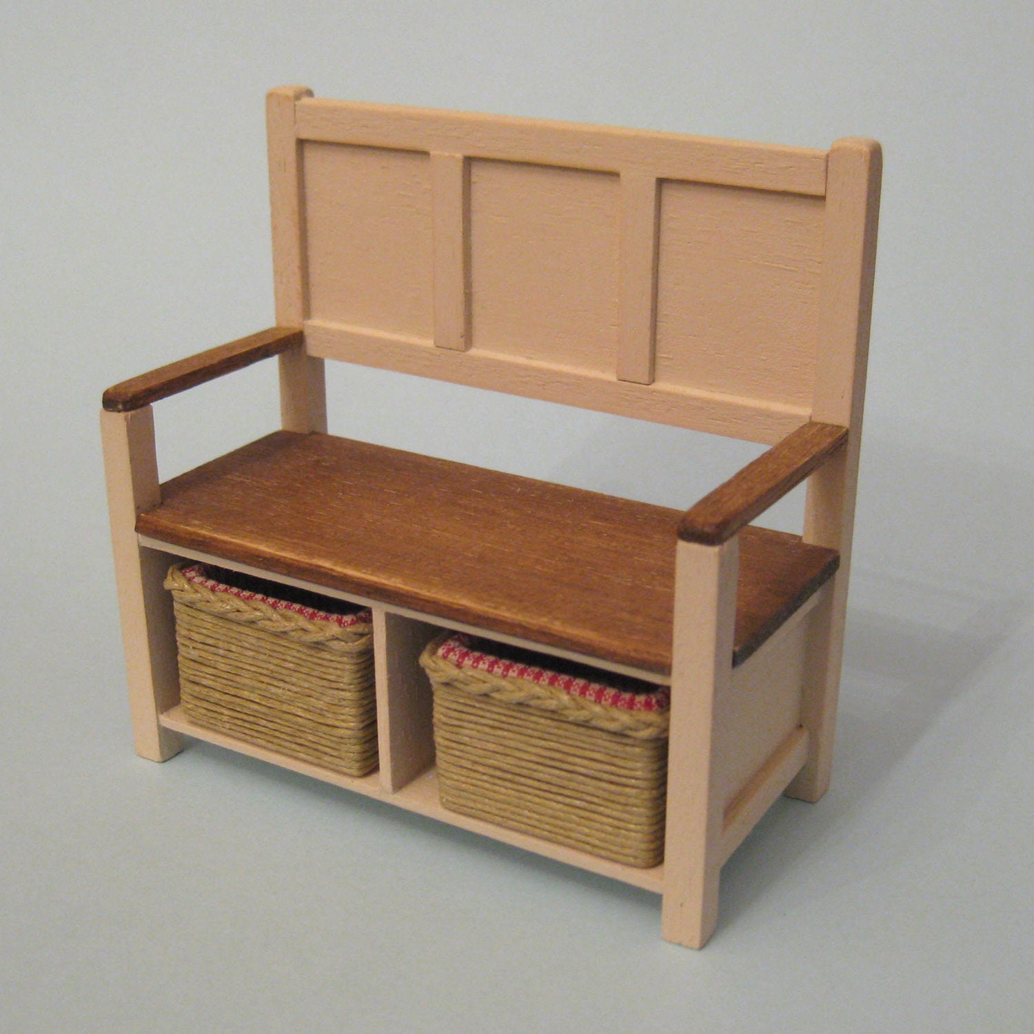 Puppenhaus 1 12 Scale Lagerung Bank Mit Korben Etsy