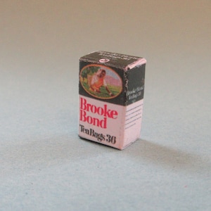 1/12th Scale Dolls&#39; House Miniature - Brooke Bond Tea Bags (D2172)