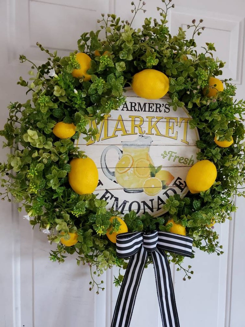 Lemons and Greenery Wreath with lemonade sign for front door, Spring Wreath, Summer Wreath, Everyday Wreath image 5